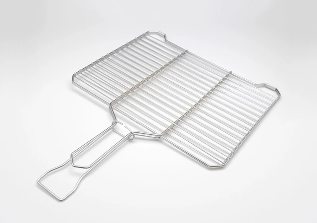 Double wire grill basket with handle for food grilling and cooking applications