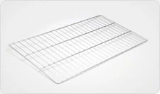 Welded wire oven shelf for gas cookers and household cooking appliances